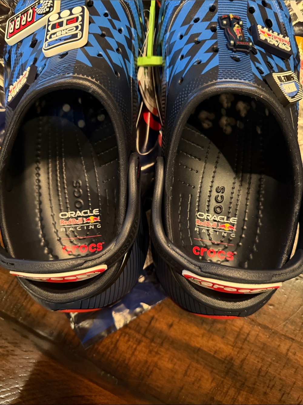 F1 Red Bull Racing Crocs - Picture 5 of 9